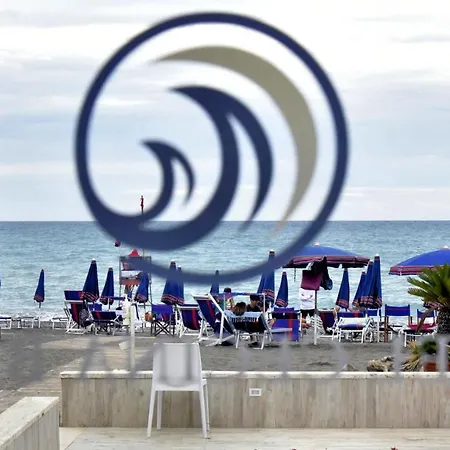 Cecina Hotel