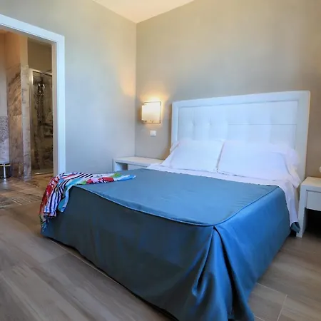 Cecina Hotel 3*